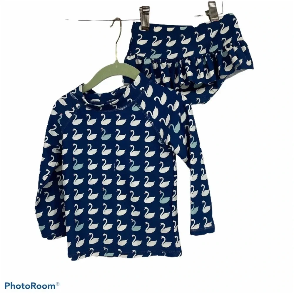 SOOKIbaby 2-Piece Swan Rash Guard Swim Suit size 24m Exc condition